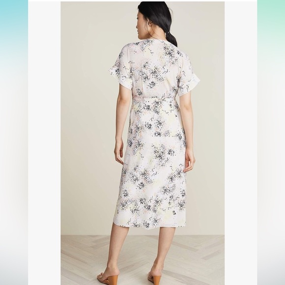 EQUIPMENT - Kimono Tavine Silk Wrap Dress - Picture 4 of 13